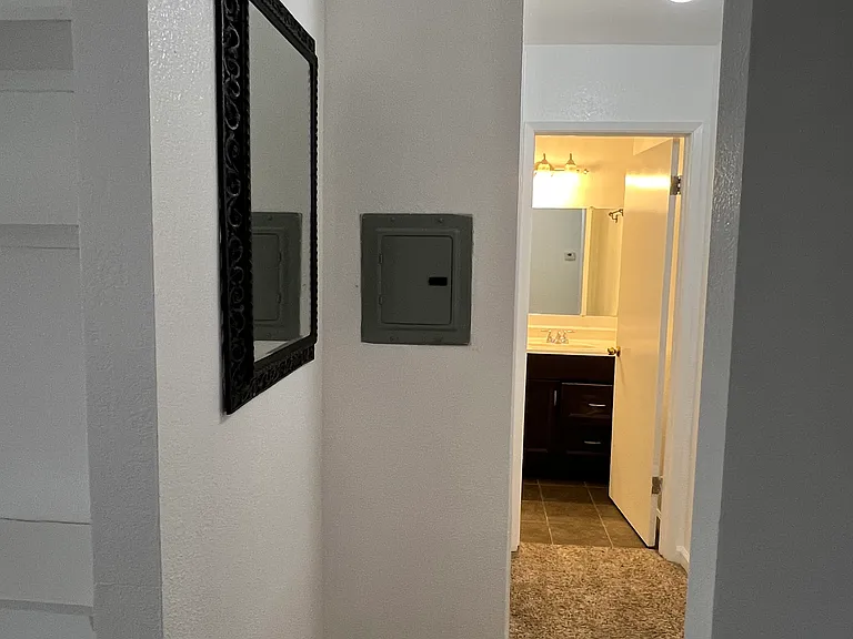 9131 Newhall Dr — Photo 8