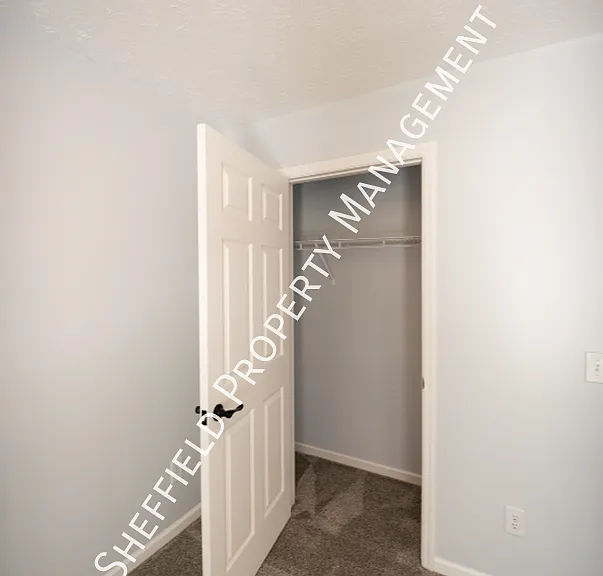 3008 Thornberry Cir — Photo 6
