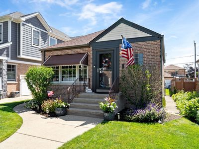 7405 N Odell Ave, Chicago, IL, 60631