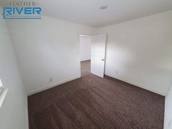 5th image of 1738 Linda Ave #2-G
