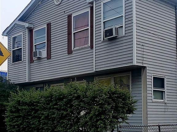 4th image of 345-347 Johnston Ave