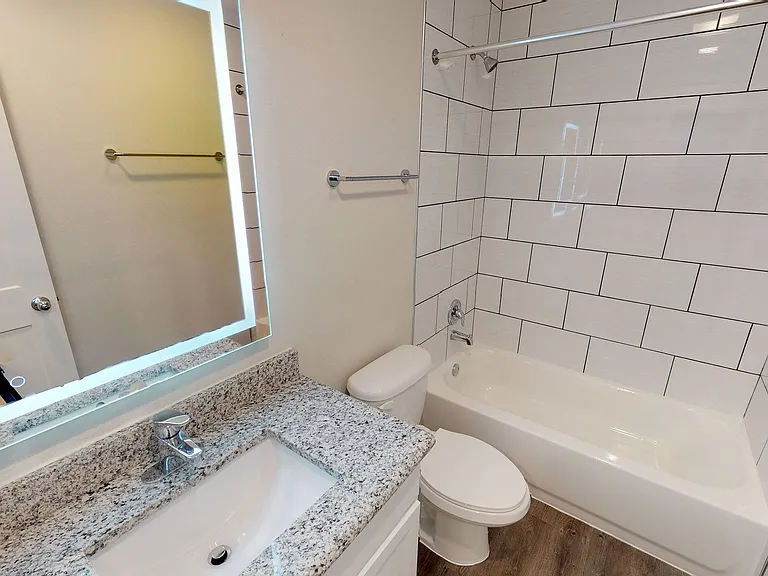 Treemont Apartments — Photo 29