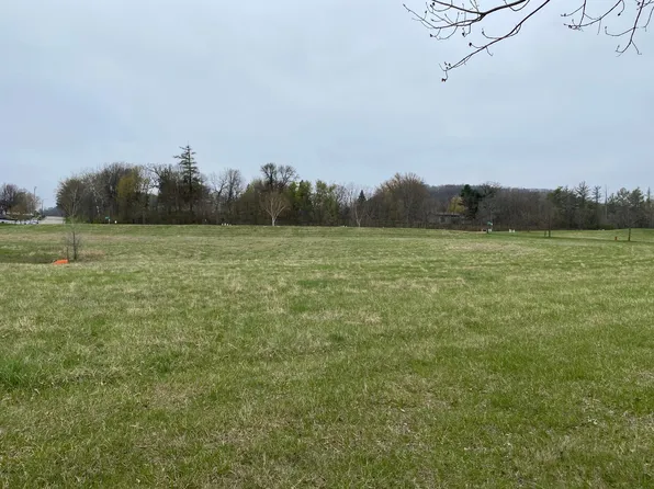 128 Harmony Way, Lake City, MN 55041