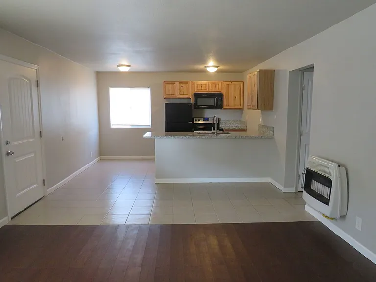 339 N. Merrill Ave — Photo 6