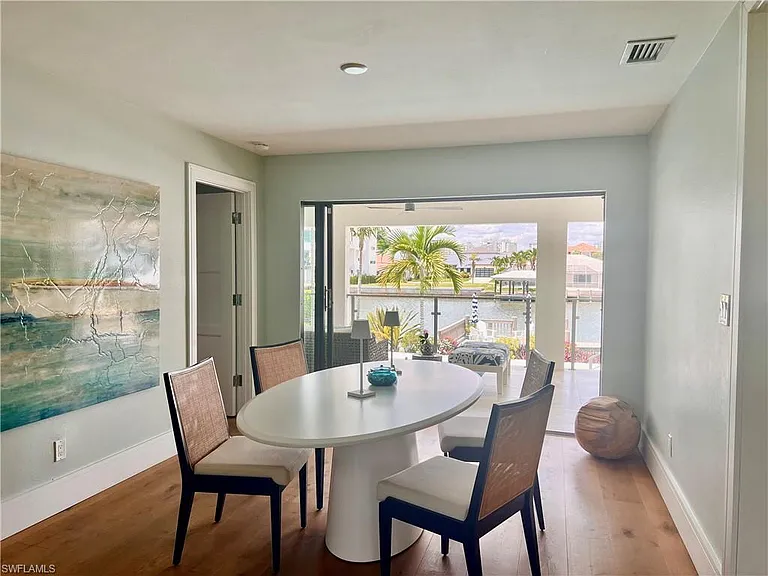 383 Seabee Ave — Photo 15