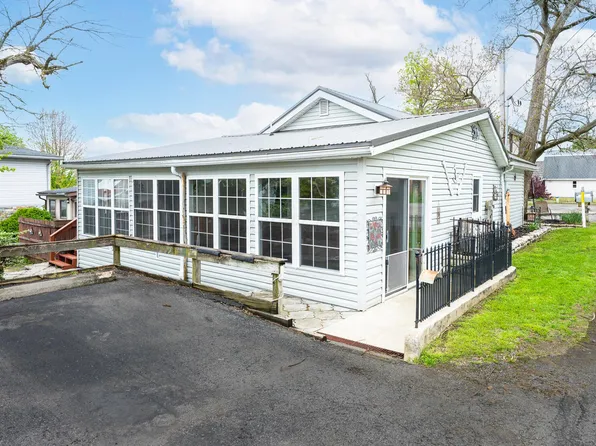 14221 Lakewood Ave, Lakeview, OH 43331