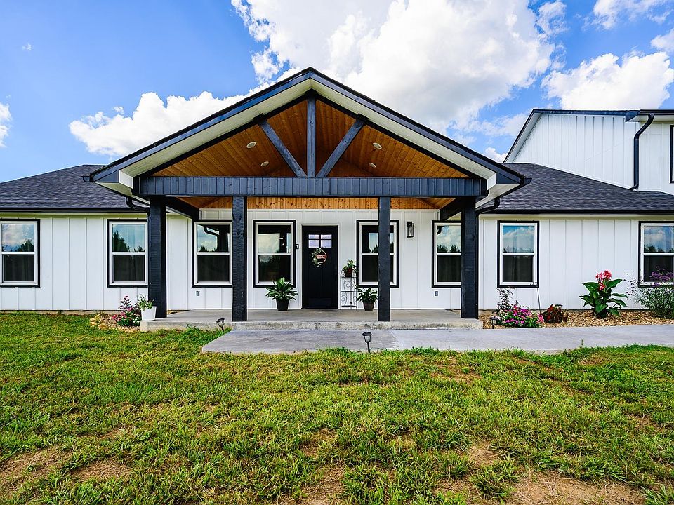 1st image of 109 Serenity Ln