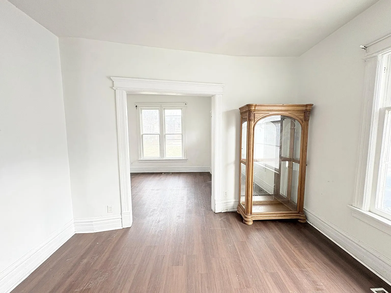 3 bed, 1.5 bath, 1269 sqft, $1,075 — Photo 4