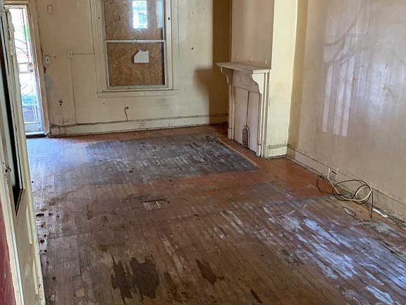 4th image of 3236 N Bambrey St