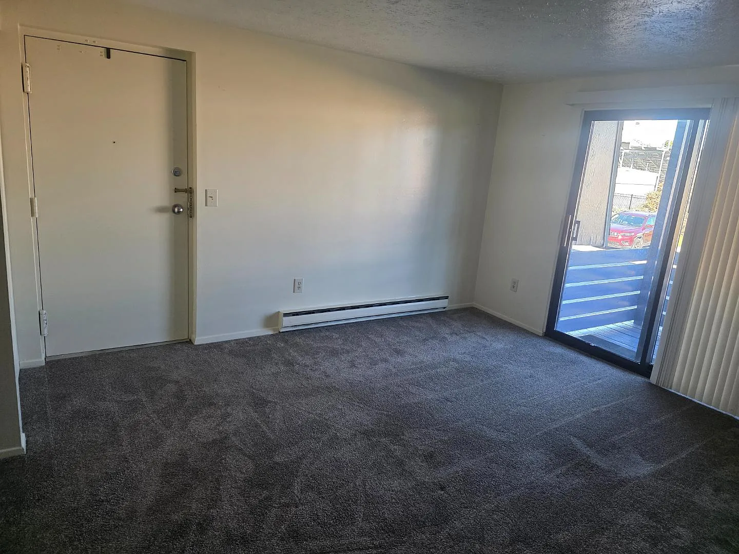 515 Lay Dr - E — Photo 1