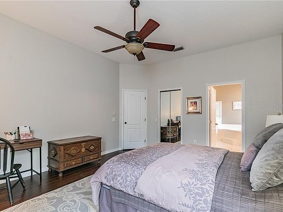 3rd image of 7210 Yardley Way