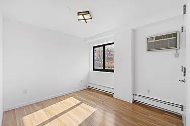 Sold by Thomas Lipovetsky, LREB