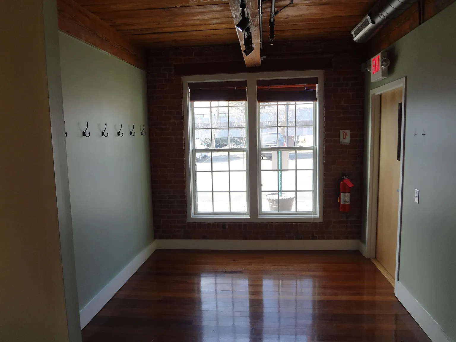 Olive Street #30-32 - Office Suite 1 — Photo 2