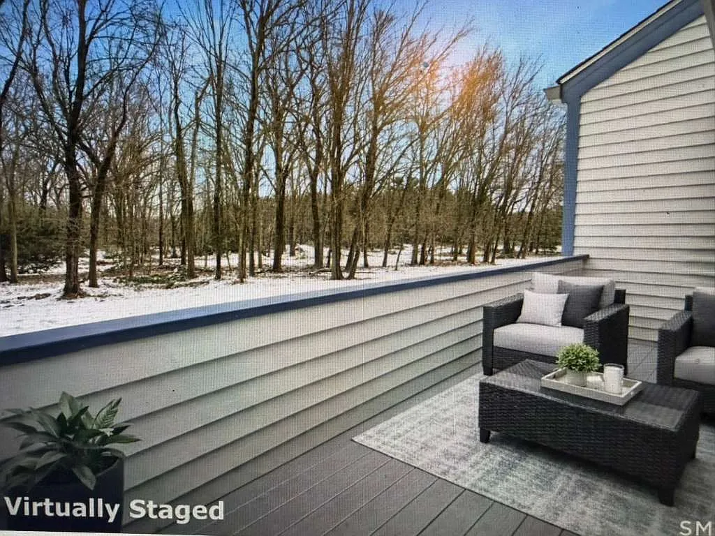 1 bed, 857 sqft, $1,750 — Photo 2