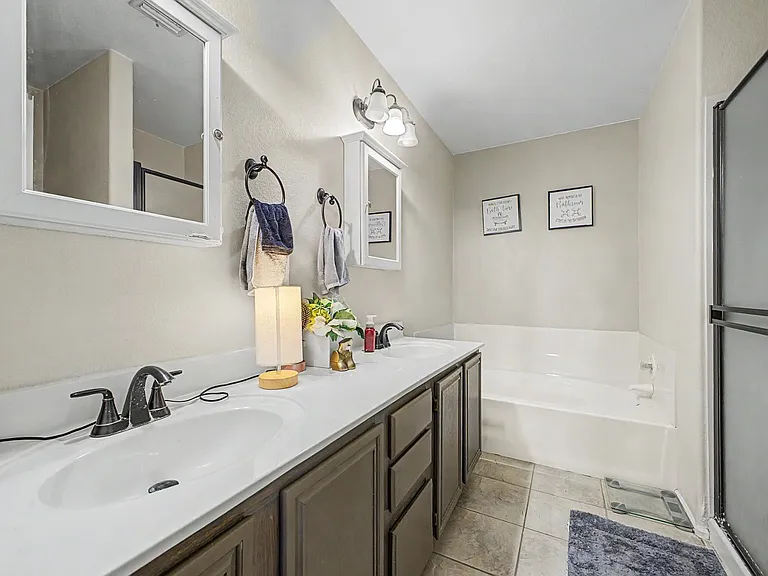 761 Rosemonte Dr — Photo 28