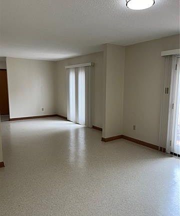 5th image of 1009 Transcontinental Dr