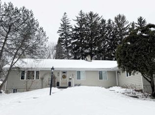 217 Zachary Ln N, Plymouth, MN 55441