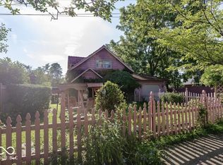 17 Hough St, Greenfield, IN 46140