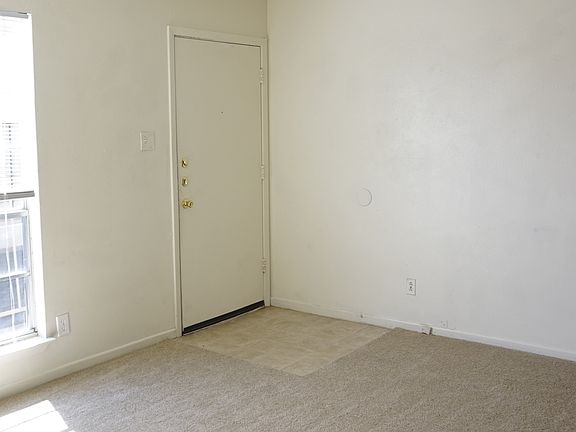 006_Living Room _06302022