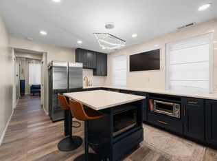 814 N Hermitage Ave UNIT 1, Chicago, IL 60622