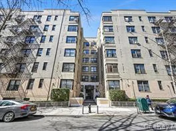 2685 Creston Ave APT 4A, Bronx, NY 10468