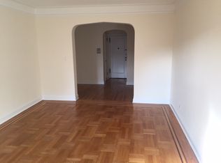 17090 Highland Ave, Jamaica, NY 11432