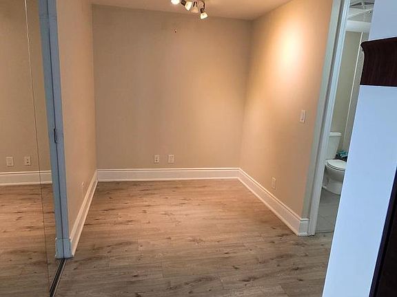 2nd image of 233 S Park Rd #1201