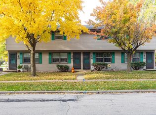 910 Meadowview Dr, Menasha, WI 54952