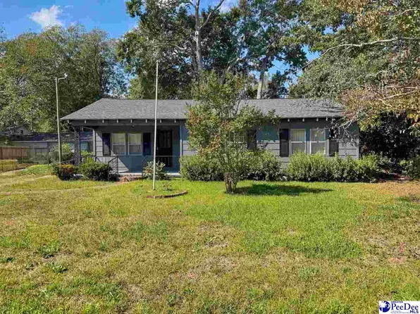 111 N Carolina Ct, Dillon, SC 29536