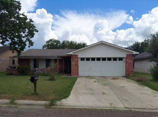 910 Falcon Dr, Harlingen, TX 78550