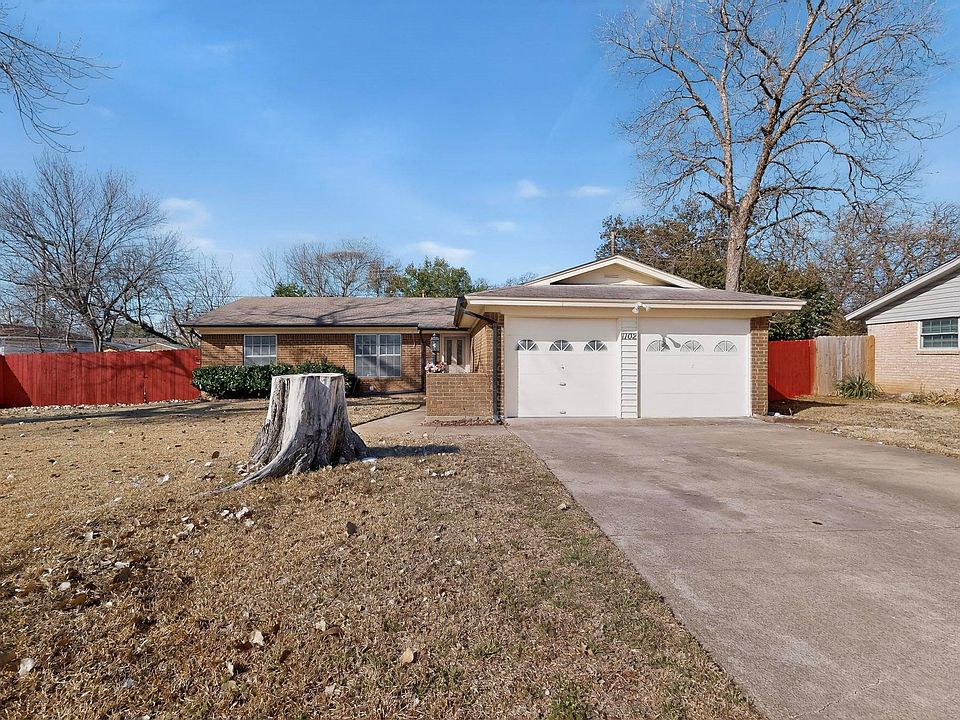 1st image of 1102 Crisp Dr