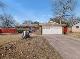 1102 Crisp Dr, Irving, TX 75061