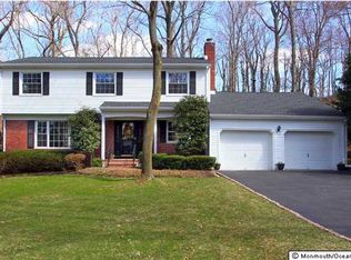 29 Marlpit Pl, Middletown, NJ 07748