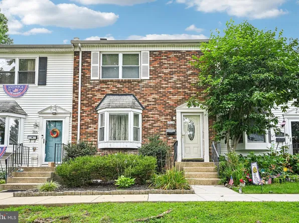 315 Dartmouth Ct, Bensalem, PA 19020