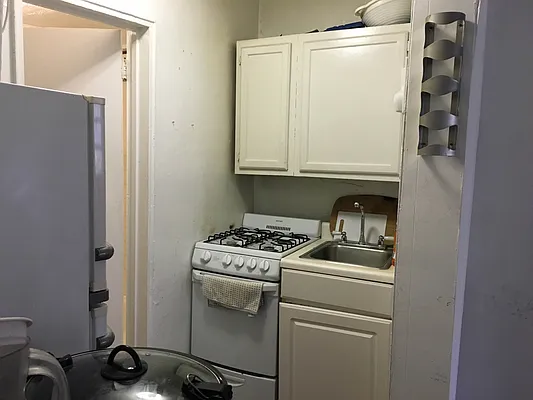 Rented by City Heights Realty | media 27