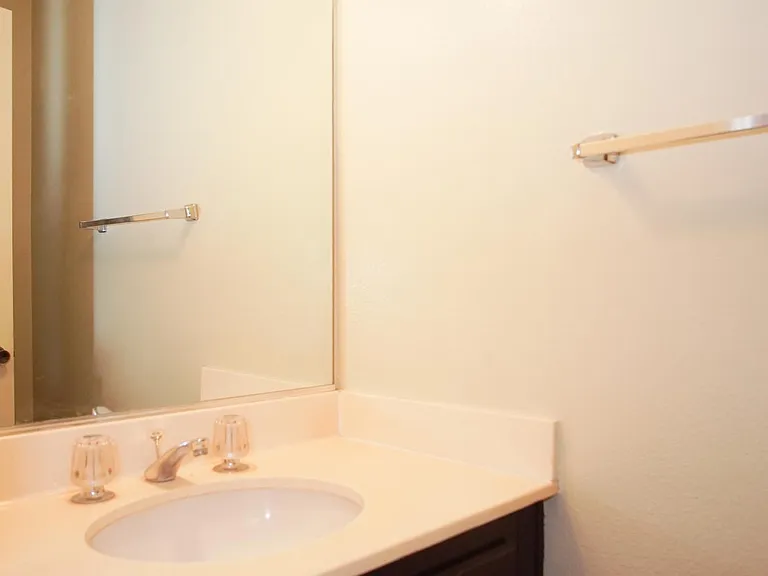 1214 S Mayflower Ave #D — Photo 9