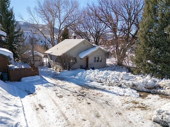 2nd image of 1169 Pine Street