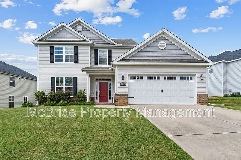 5 bed, 3.5 bath, 2857 sqft, $2,650 — Photo 1