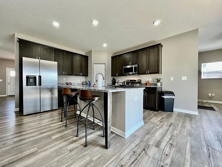 5137 Sofia Cir — Photo 25