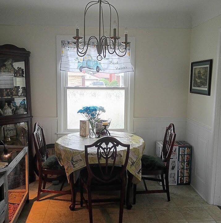 22940 Doremus St, photo 7