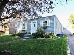 2108 37th St, Rock Island, IL
