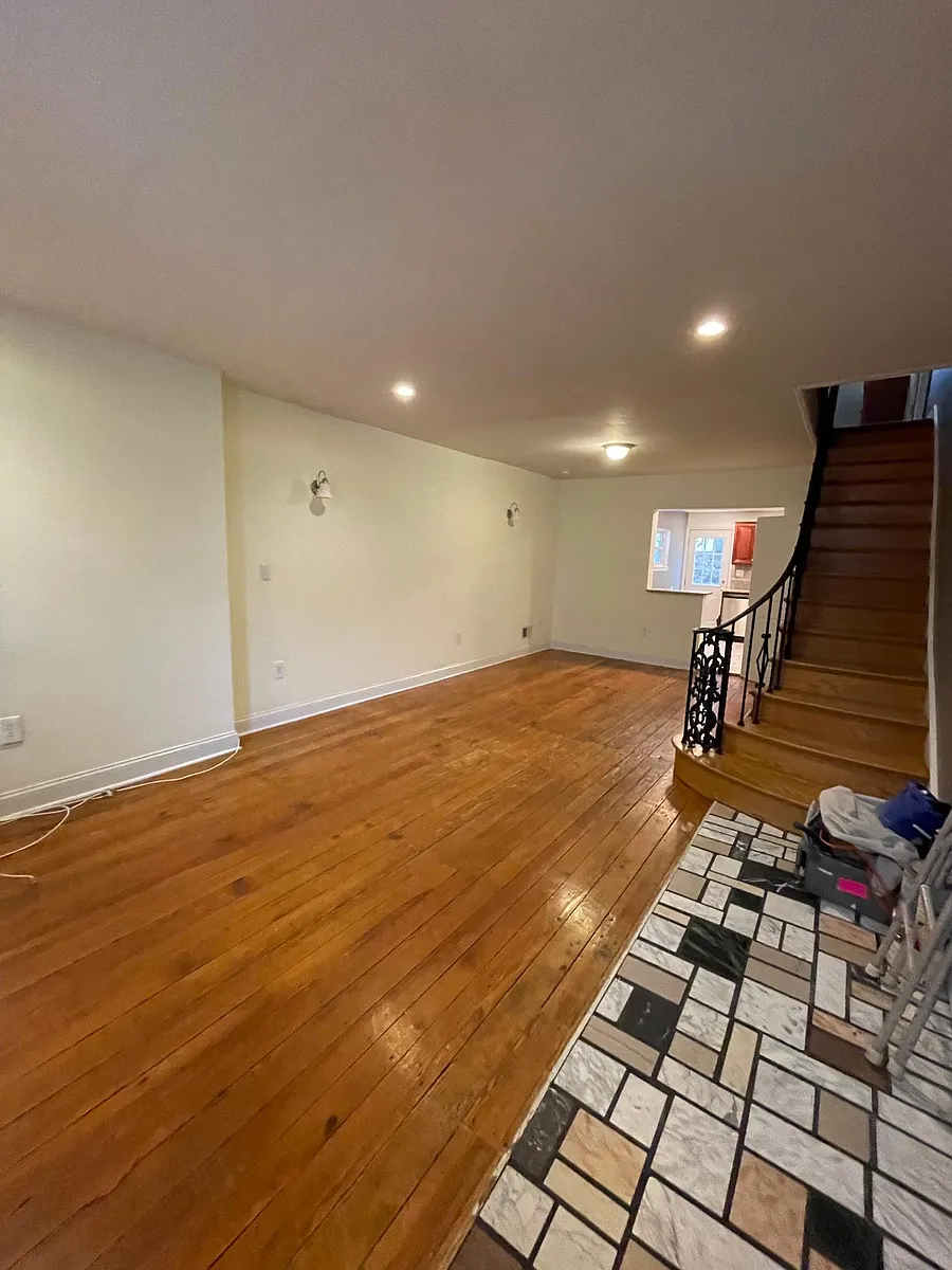 Building Photo - 1131 Gerritt St