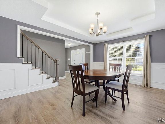 4th image of 386 Beckley Pl