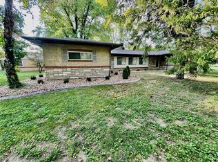 121 Alice Dr, O Fallon, IL 62269