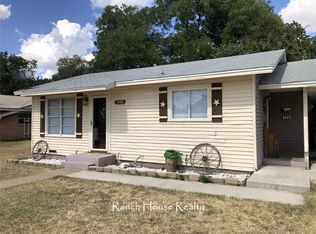 1508 Reynolds St, Goldthwaite, TX 76844