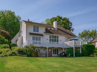 21312 Sail Bay Dr, Cassopolis, MI 49031