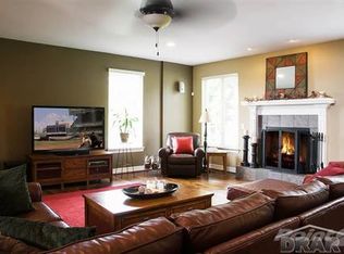 24891 Ravine Dr, South Lyon, MI 48178