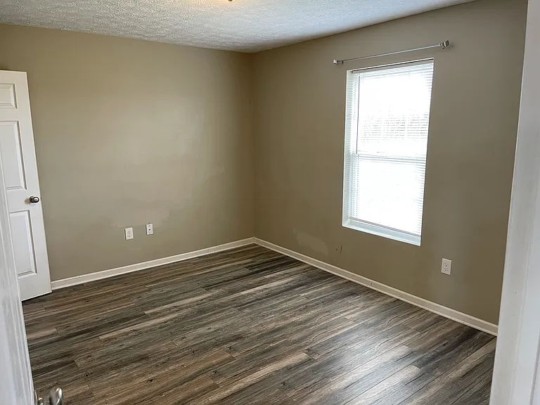1442 Quarles Rd — Photo 15