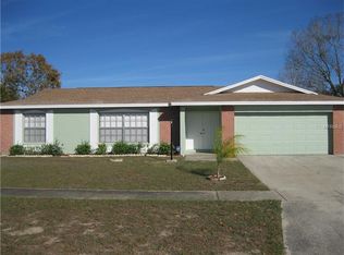1209 Londonwood St, Brandon, FL 33510
