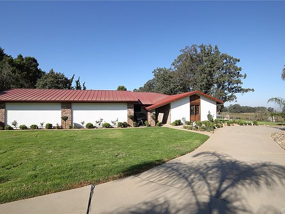 3rd image of 2217 Fallen Leaf Dr